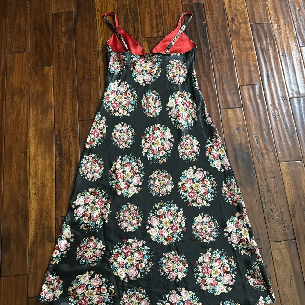 Vintage 90’s Jones New York satin-like floral maxi dress - Picture 4 of 6
